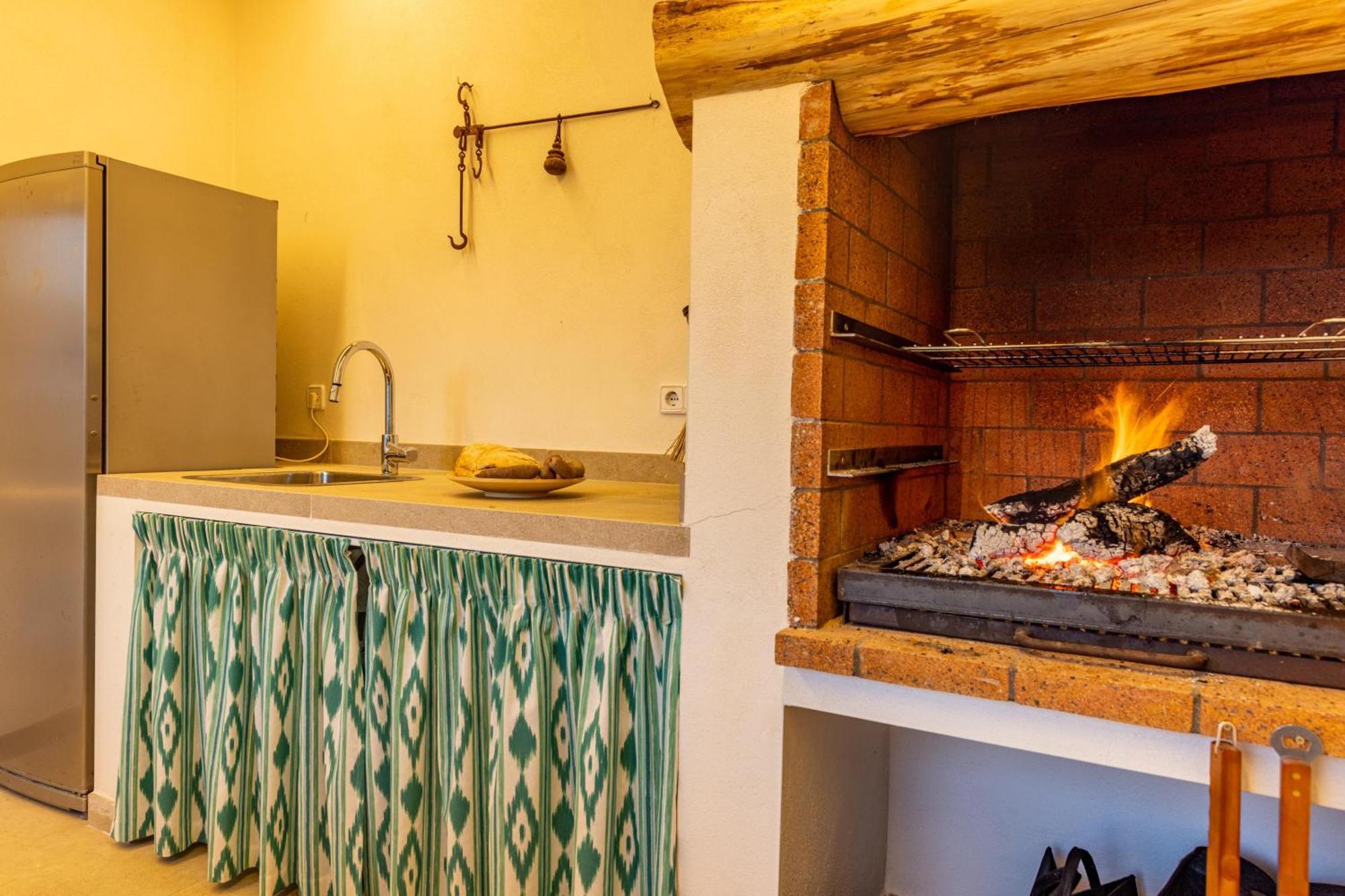 Es Mirador De Vernissa Jacuzzi Sauna Y Piscina Santa Margalida Extérieur photo